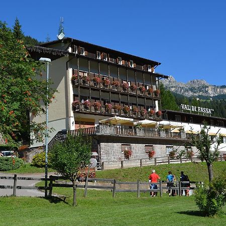 Hotel Val Di Fassa 소라가 외부 사진